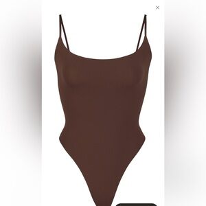 SKIMS Fits Everybody Cami Bodysuit